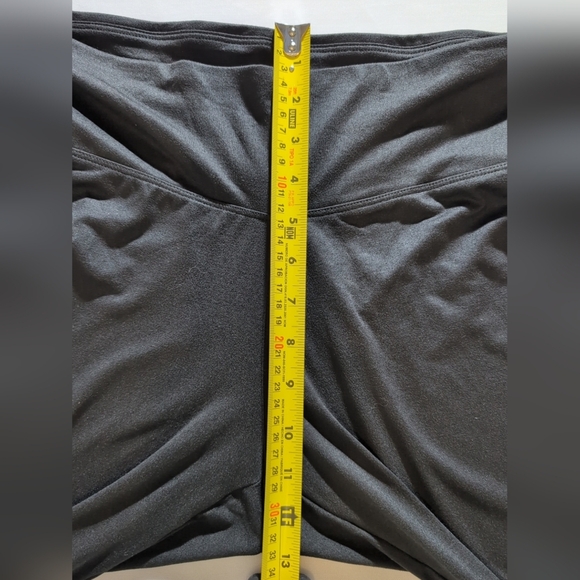 Express Black  Leggings Size Medium - Picture 2 of 8